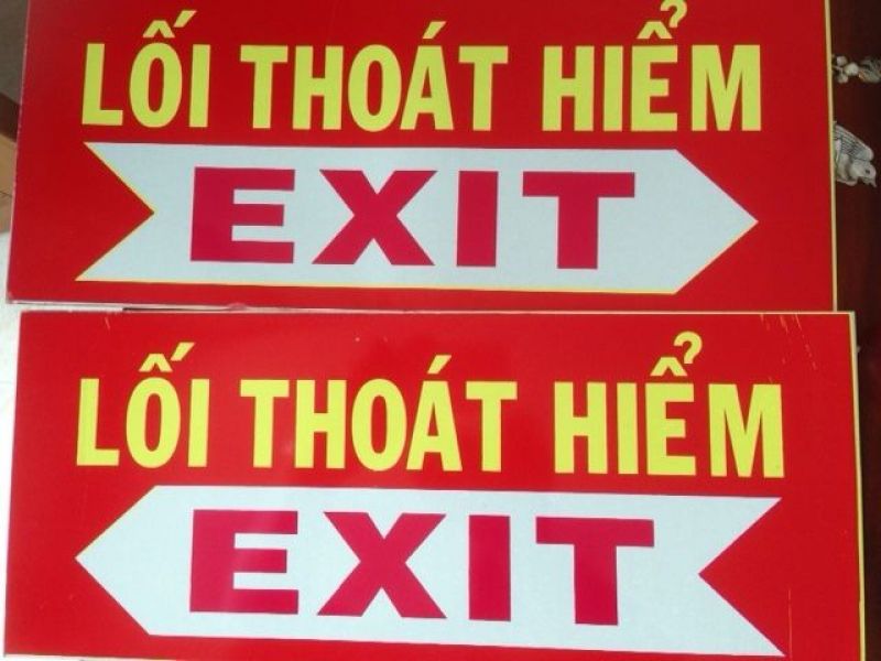Bảng Exit formex 5mm 35x15cm in decal